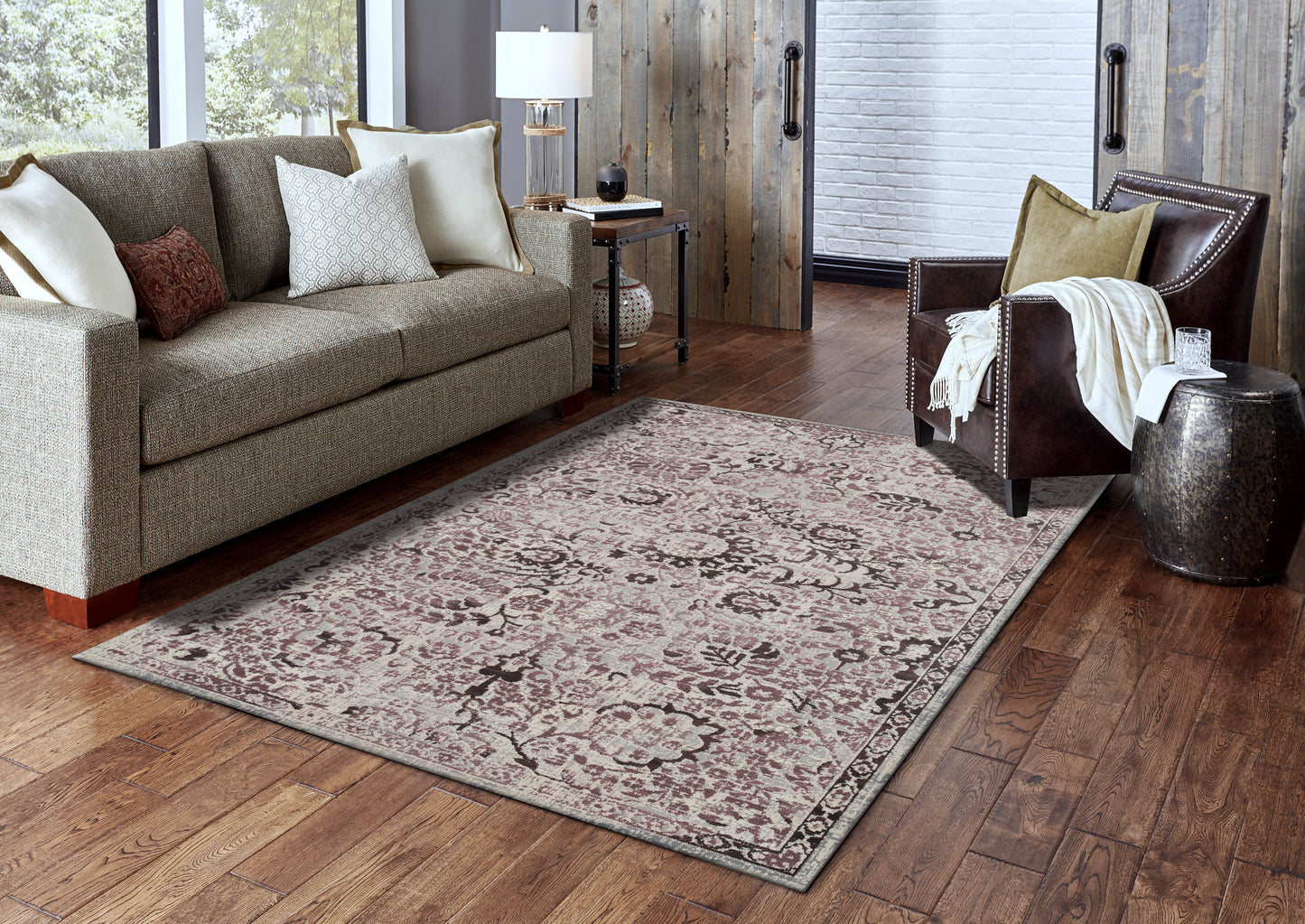 Kommer Carpet
