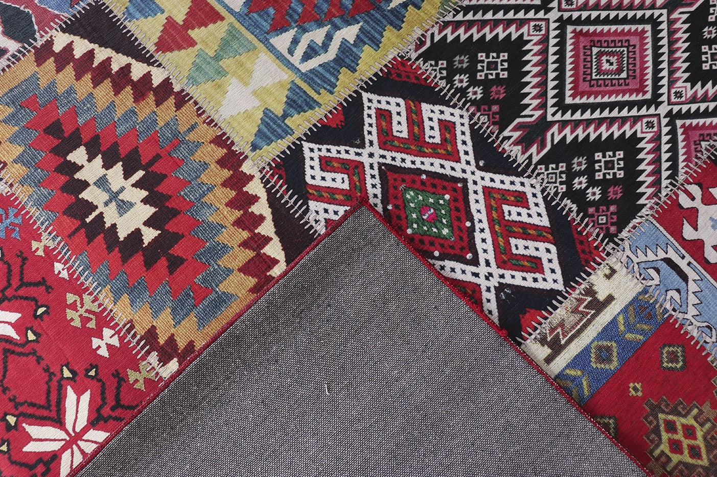 Izmir carpet